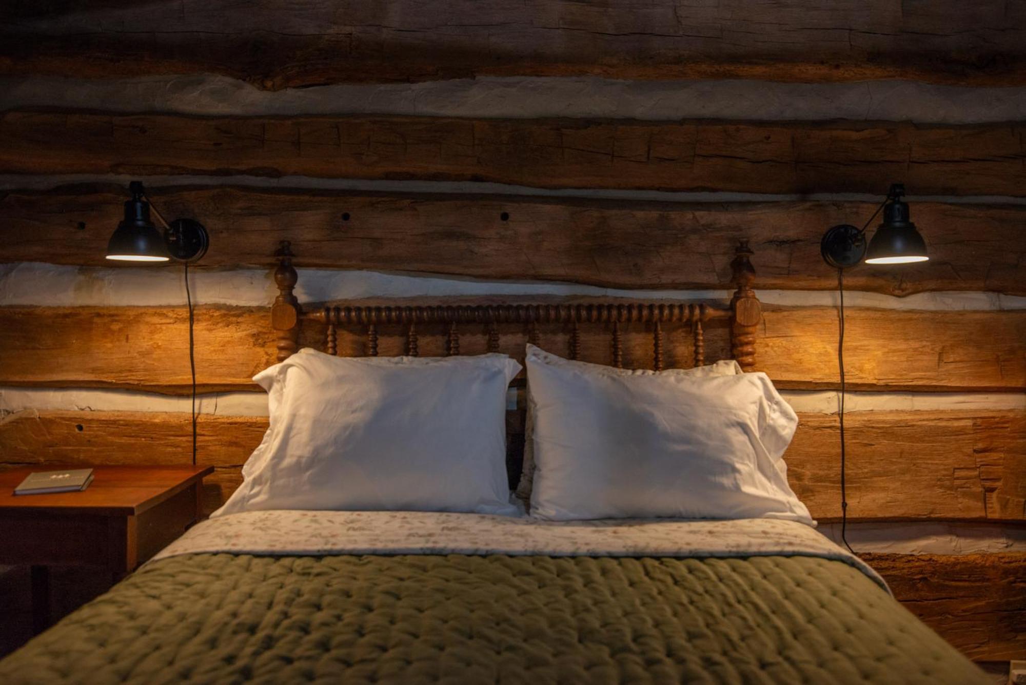 Moore House Inn & Cabins Marlinton Rum bild