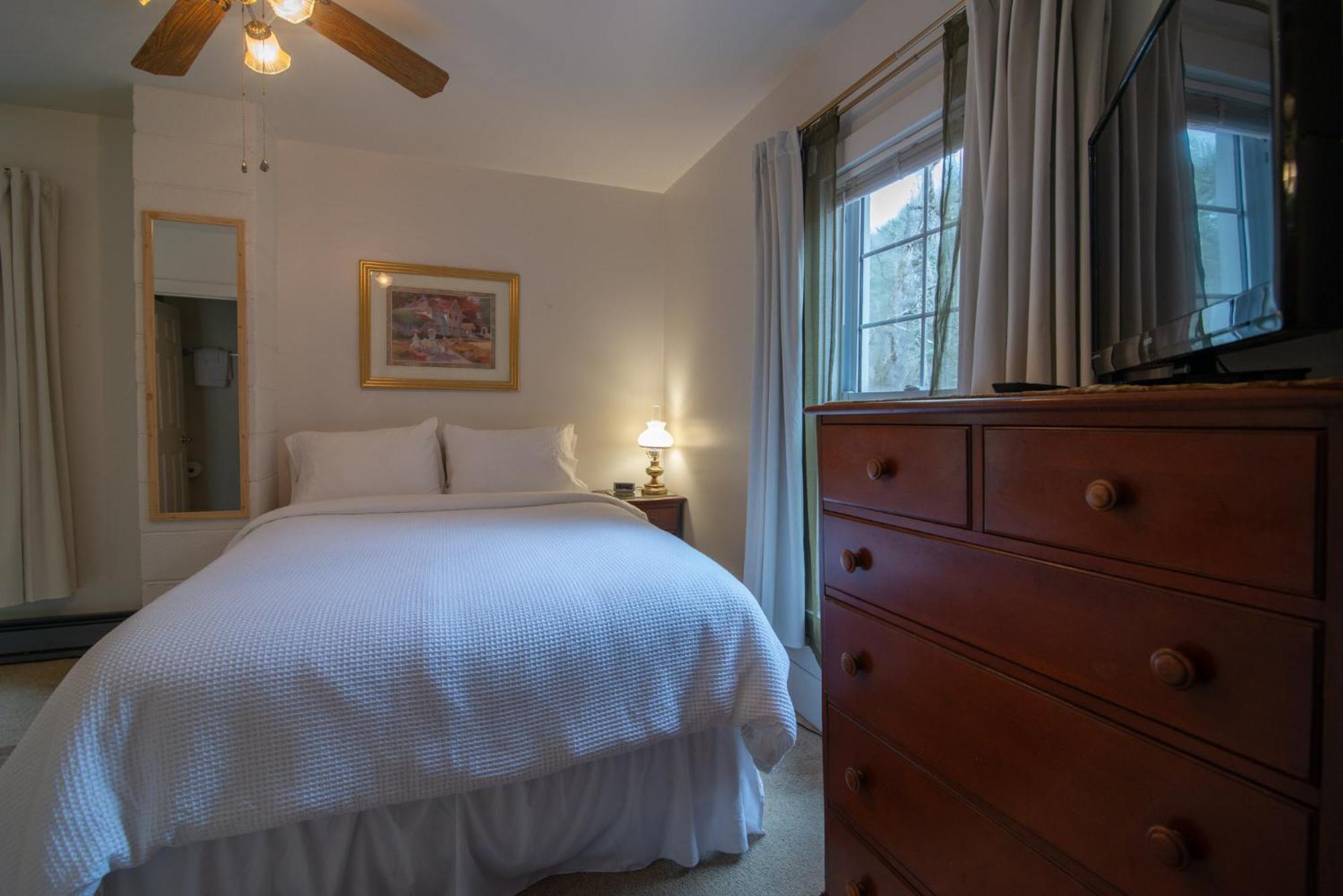 Moore House Inn & Cabins Marlinton Rum bild