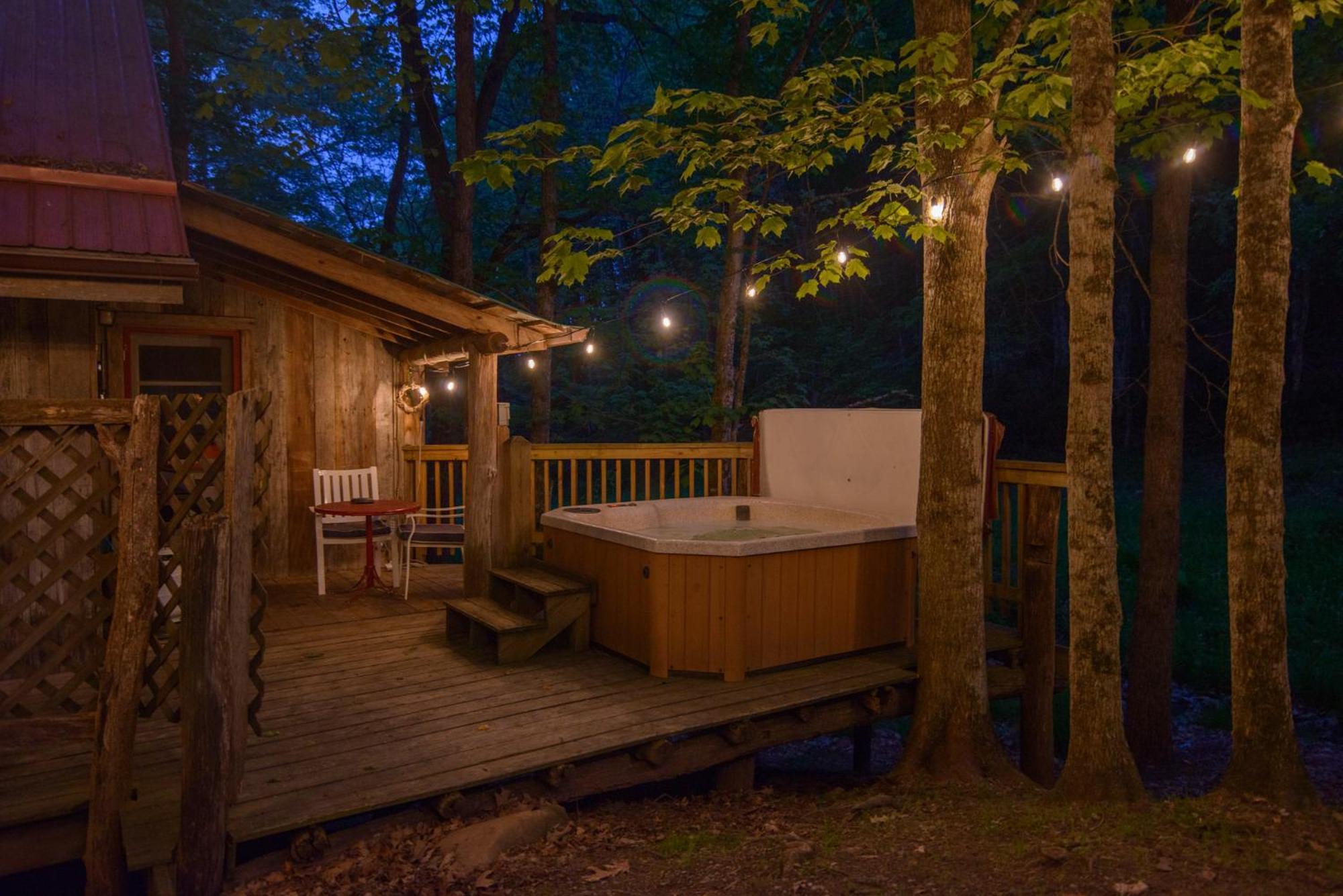 Moore House Inn & Cabins Marlinton Exteriör bild